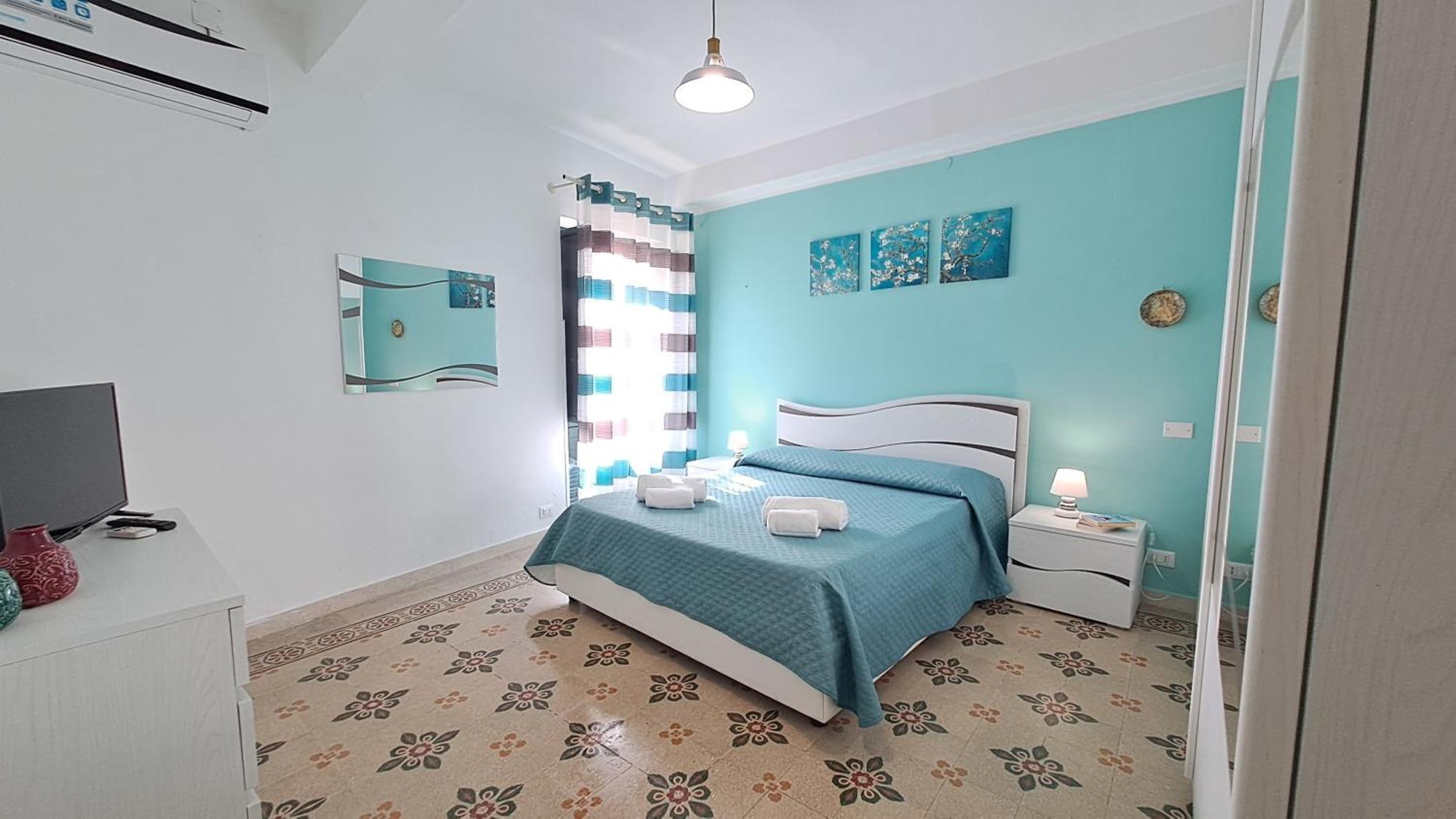Sky Apartment By Casa In Mente เชฟาลู ภายนอก รูปภาพ